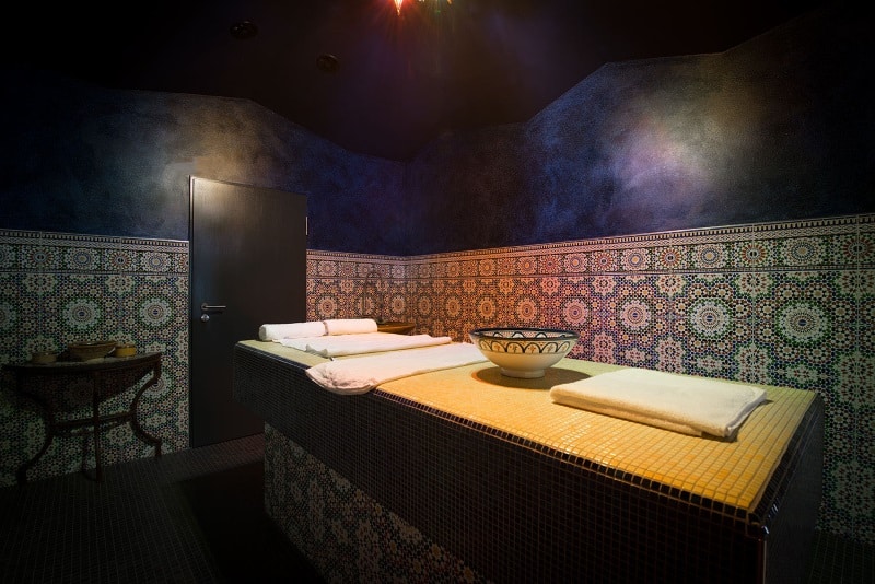 Club sauna et club nudiste Paradise à Sarrebruck - hammam