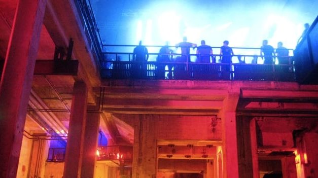 Die erotische Seite Berlins – Sexy Hotspots und diskrete Vergnügen für Erwachsene