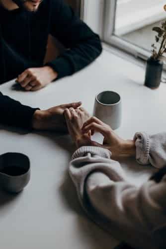 Erstes Date mit einem Unbekannten - 10 Blind Dating Survival Tipps 1 Kurzer Survival Guide für das Erste Date mit einem Unbekannten