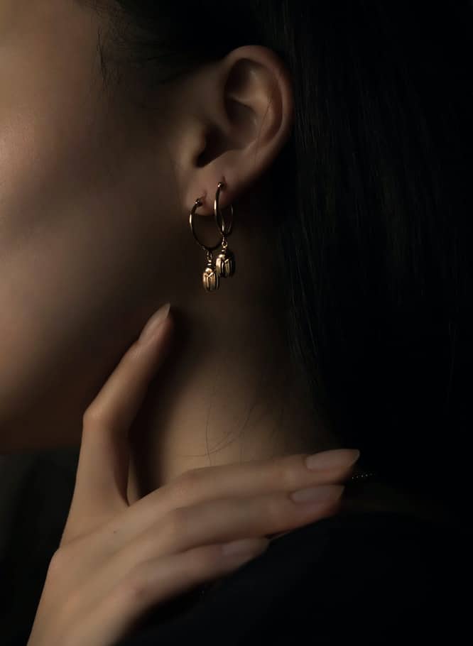 Les tendances des boucles d&#39;oreilles en été et en automne 2021