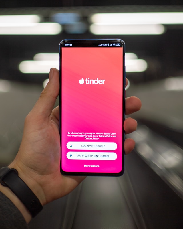 Die Tinder App- Mobile Dating mit Umkreis Radar