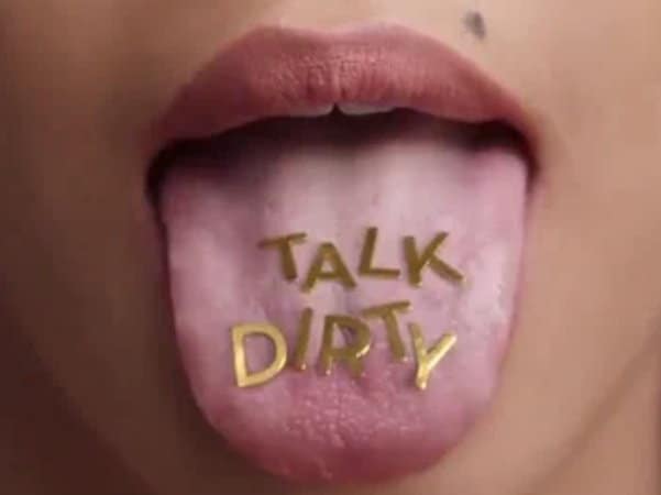60+ Dirty Talk Beispiele und erotische Textnachrichten für Fernbeziehungen