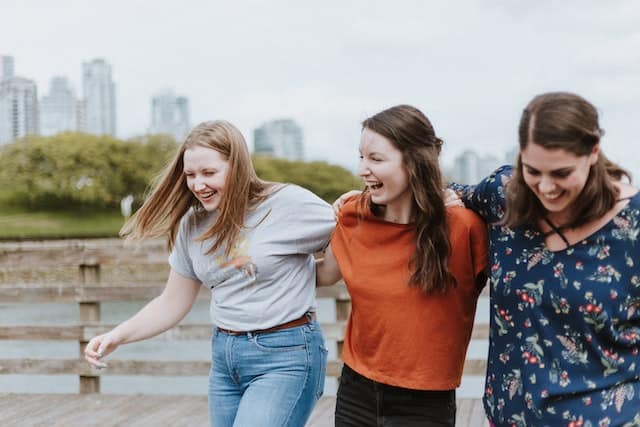 Une soirée entre filles peut faire des merveilles