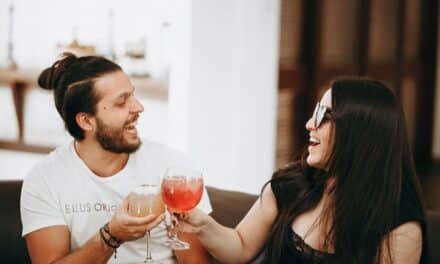 Wie man bei Dating-Apps seine Chancen auf Erfolg verbessert