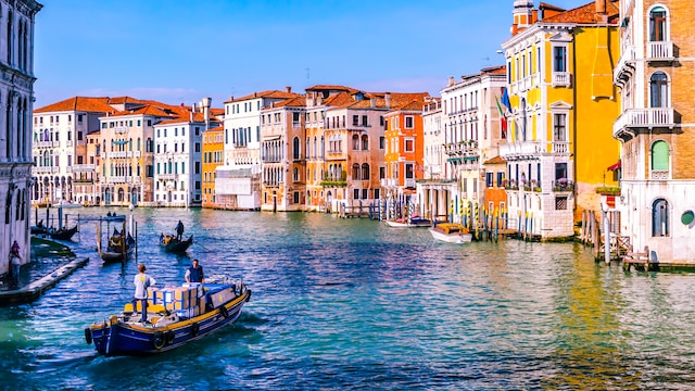 Aujourd&#39;hui encore, Venise est associée au romantisme pur - et ce n&#39;est pas pour rien : Venise est la ville des amoureux !