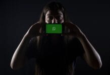 The dark side of WhatsApp sexting: risks and dangers