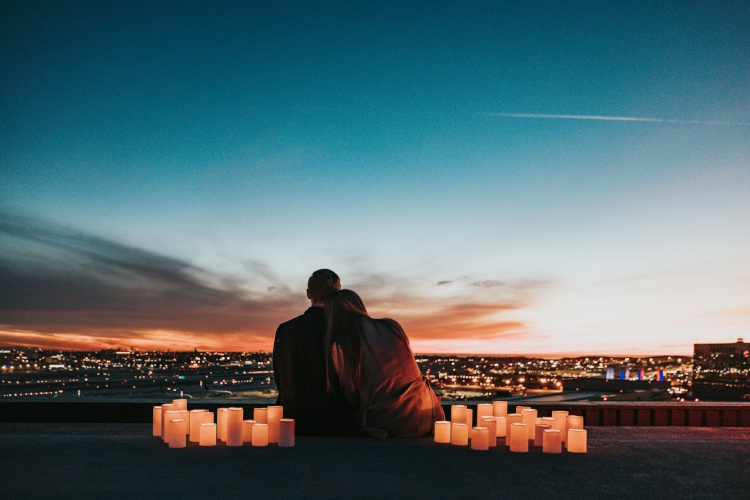 Ein unvergessliches Escort-Date lebt nicht nur von der Chemie zwischen den beiden Menschen, sondern auch von der Atmosphäre.